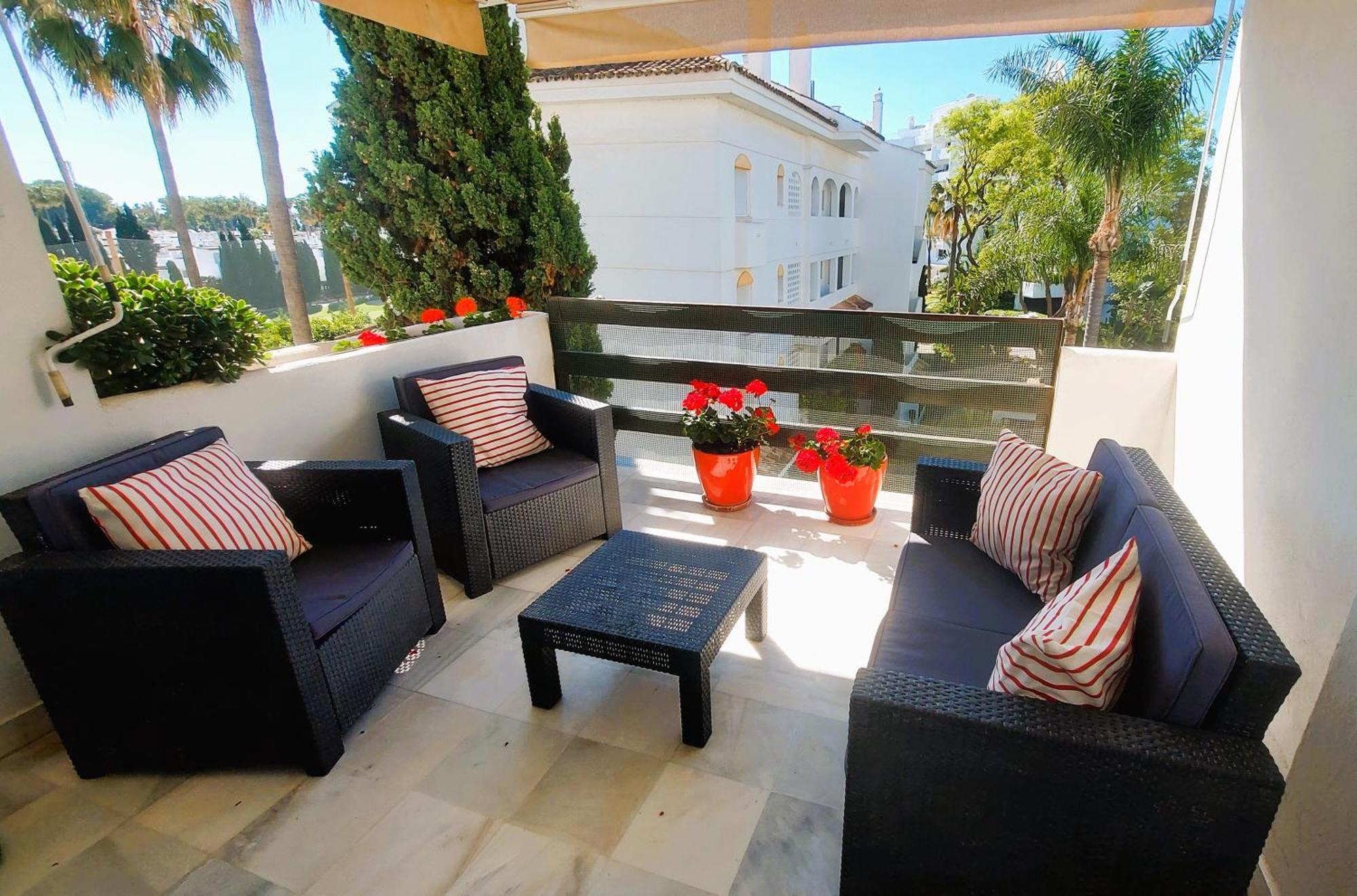 And Golfside In Guadalmina Apartamento Marbella